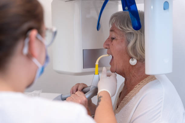Best Emergency Tooth Extraction in Lenox, IA
